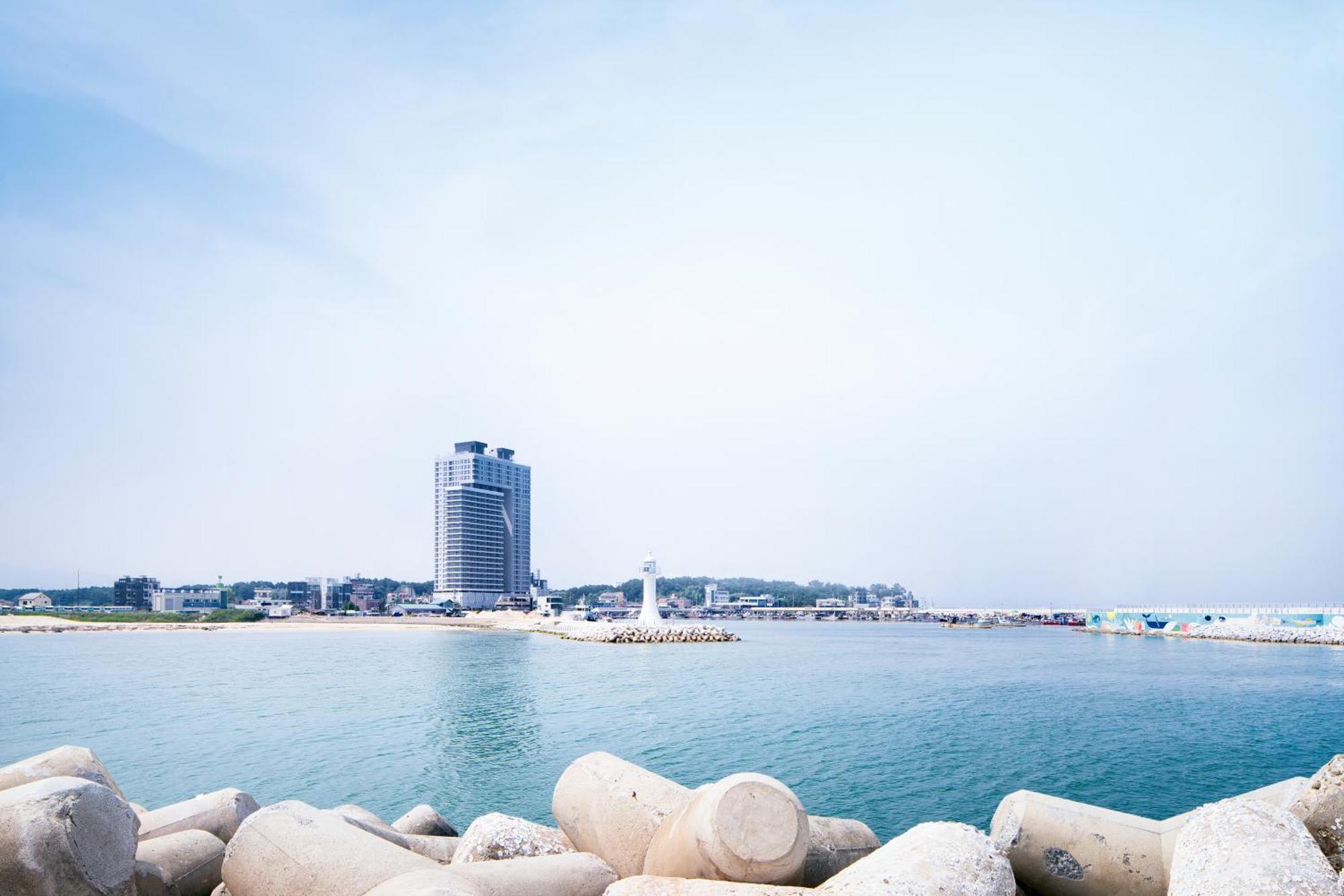Gangneung Chonpines Ocean Suites Hotel Exteriér fotografie